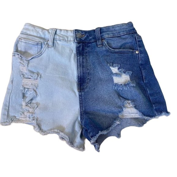 NWOT NO BOUNDARIES Women 28 Two Tone High Rise Distressed Stretch Denim Shorts - Picture 1 of 6